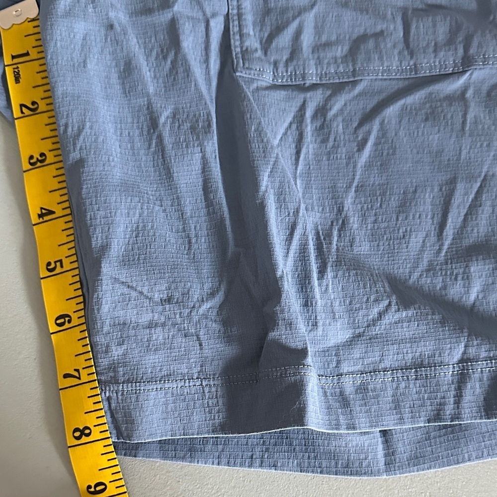 Athleta Trekkie Bermuda 2.0 Light Blue Women’s 8 Shorts Outdoors Hiking Casual - Picture 10 of 10
